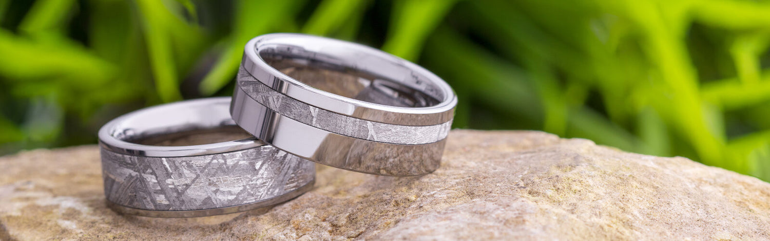 Jewelry with Polished Finish