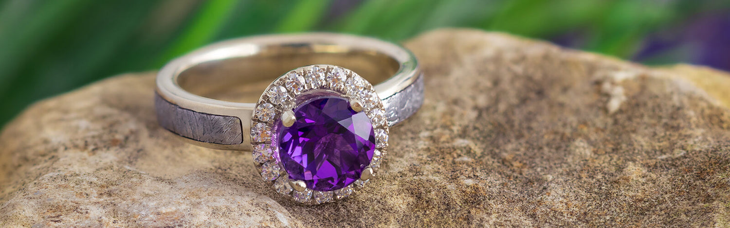 Jewelry with Amethyst Gemstones
