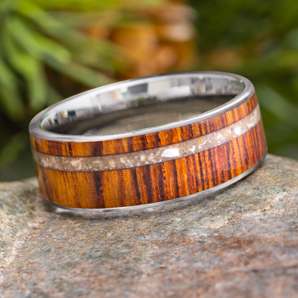 Memorial Ring with Honduran Rosewood