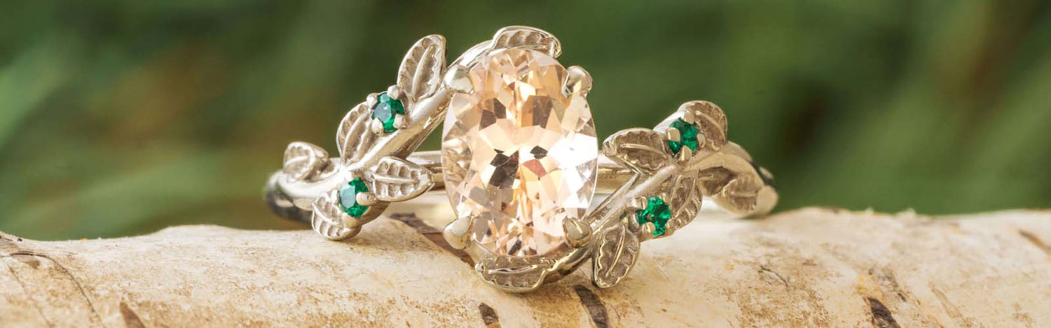 Oval Cut Engagement Rings