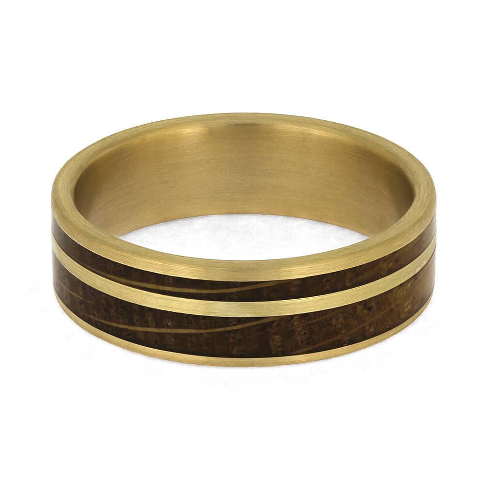 Wedding Band for Men in Solid 14k Gold
