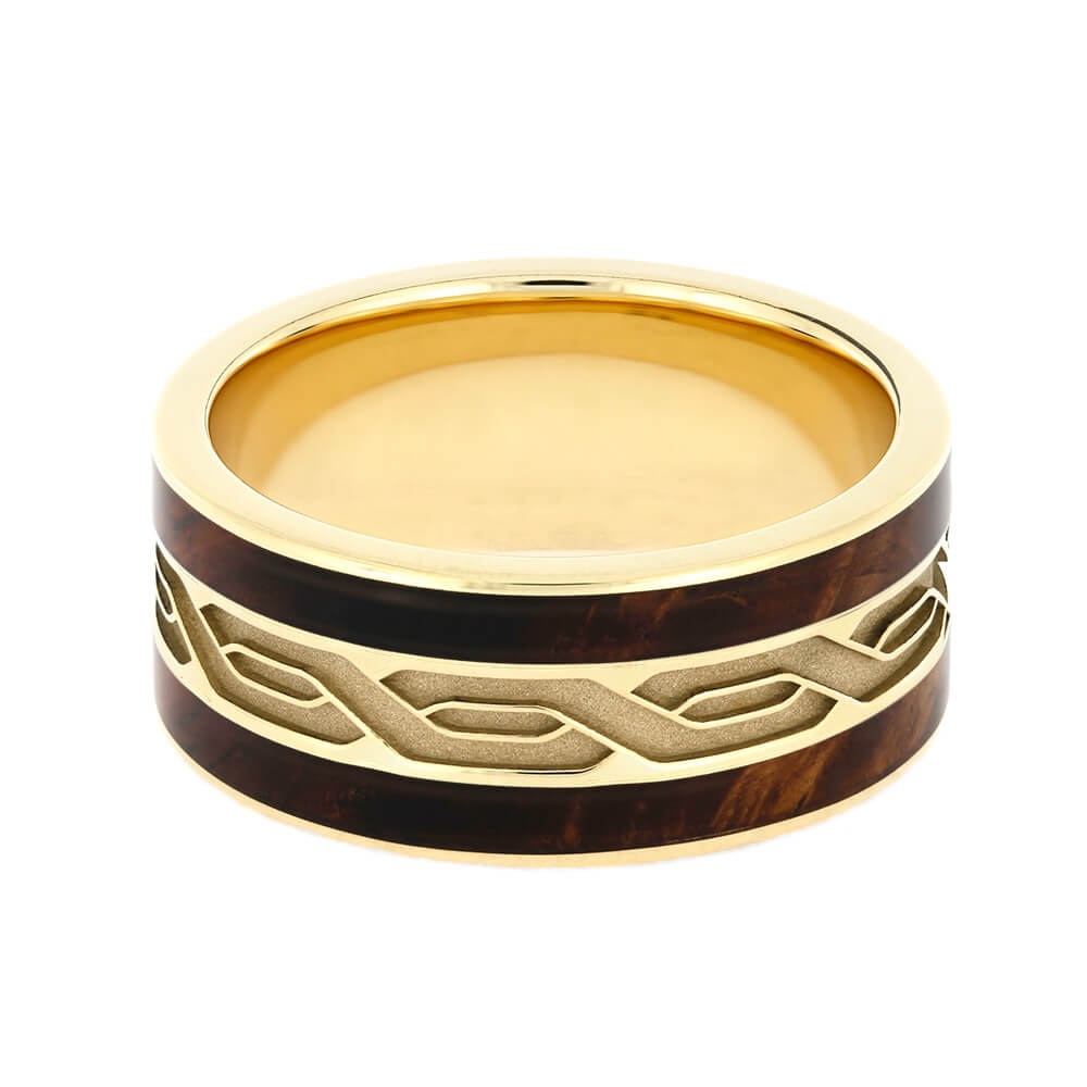 Celtic Knot Wedding Band in Yellow Gold