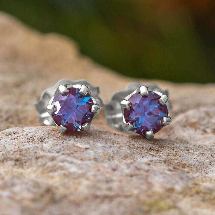Polished Gold Stud Earrings with Alexandrite Gemstones