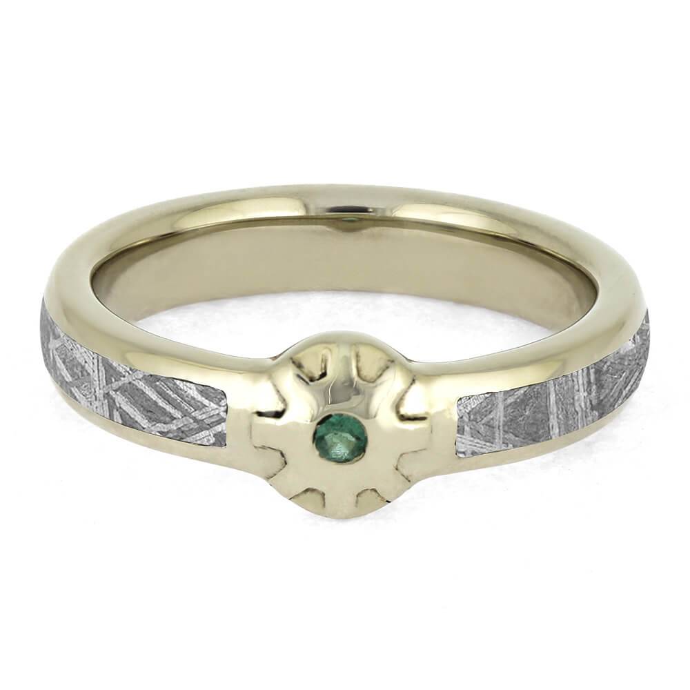 Meteorite Solitaire with Emerald