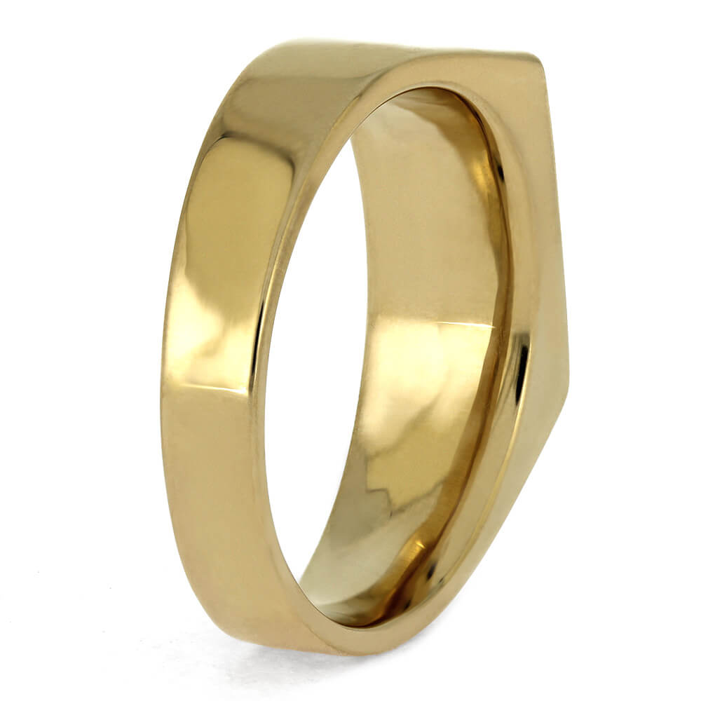 Golden Signet Ring in 14k Yellow Gold