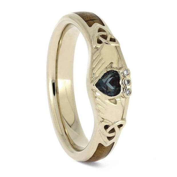 Claddagh Ring in White Gold