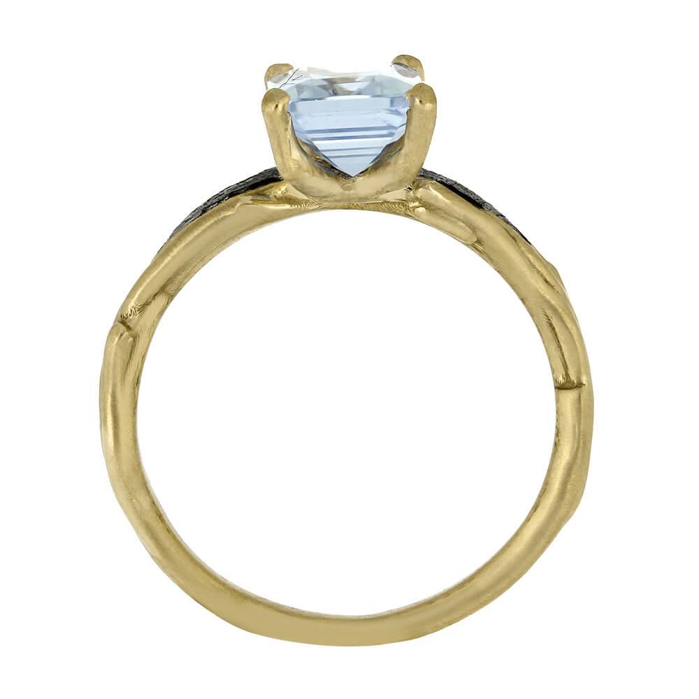 Back view of yellow gold aquamarine ring
