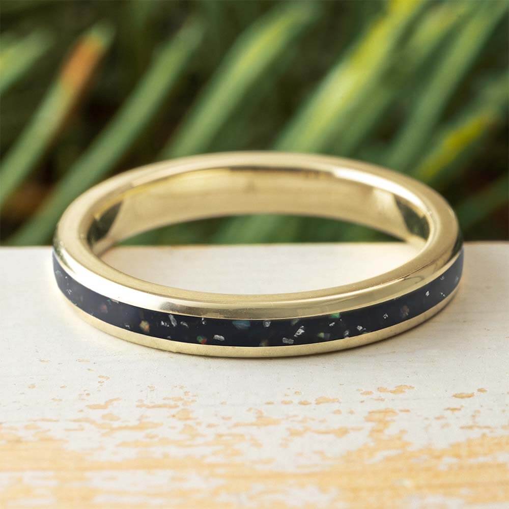 Black Opal Stardust Band in 14k white gold with 3mm width, featuring crushed meteorite inlay for a celestial wedding ring design.