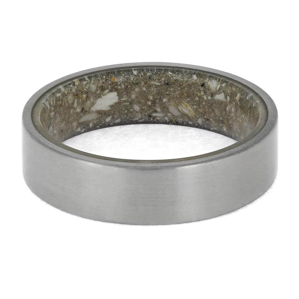 Ash Sleeve Ring in Titanium