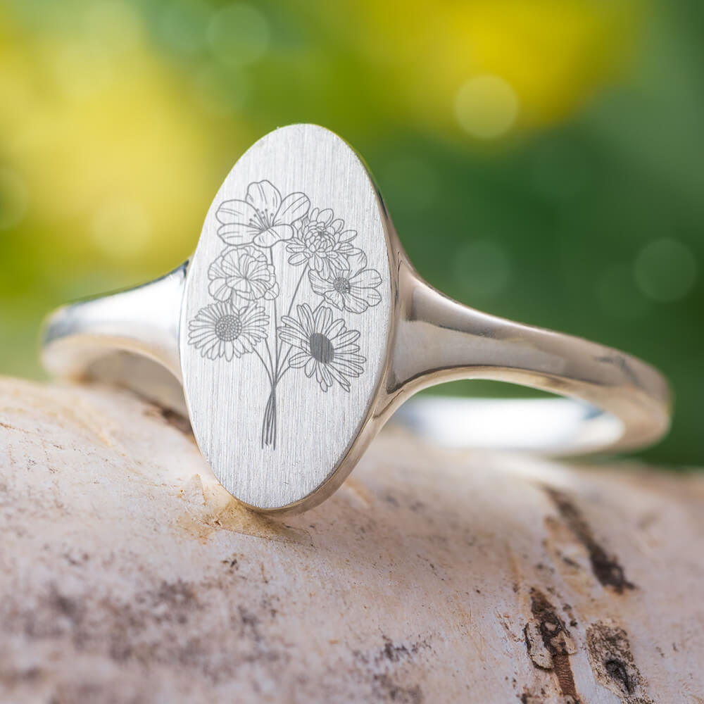 Signet ring flower store