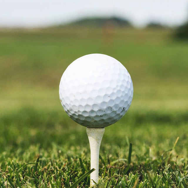 Golf tee to be used for jewelry