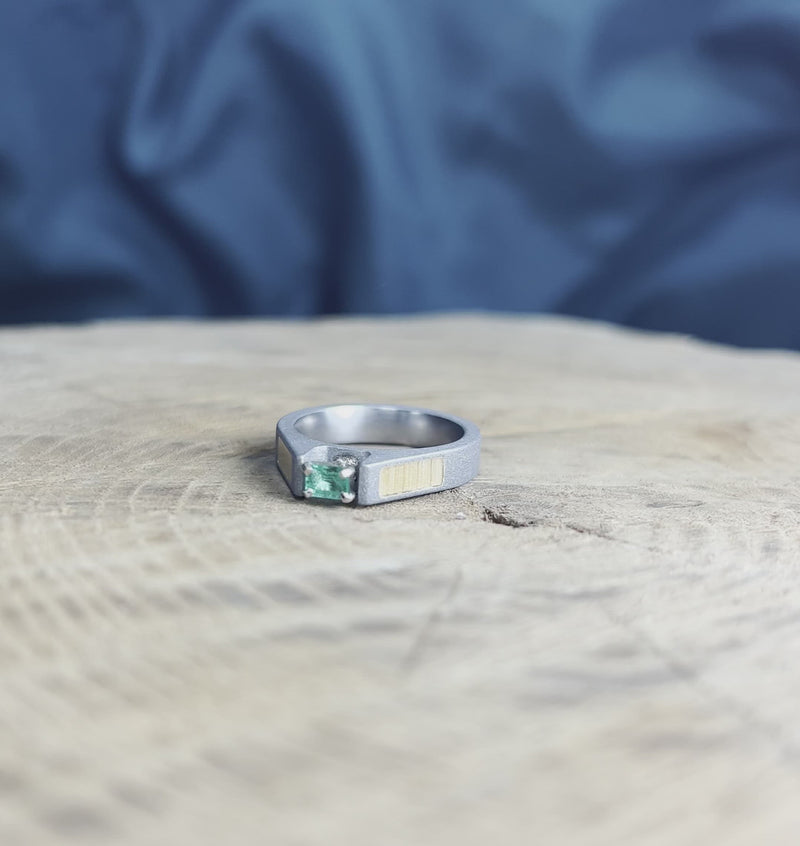 Emerald Ring with Oak Wood Panels and a Sandblasted Titanium