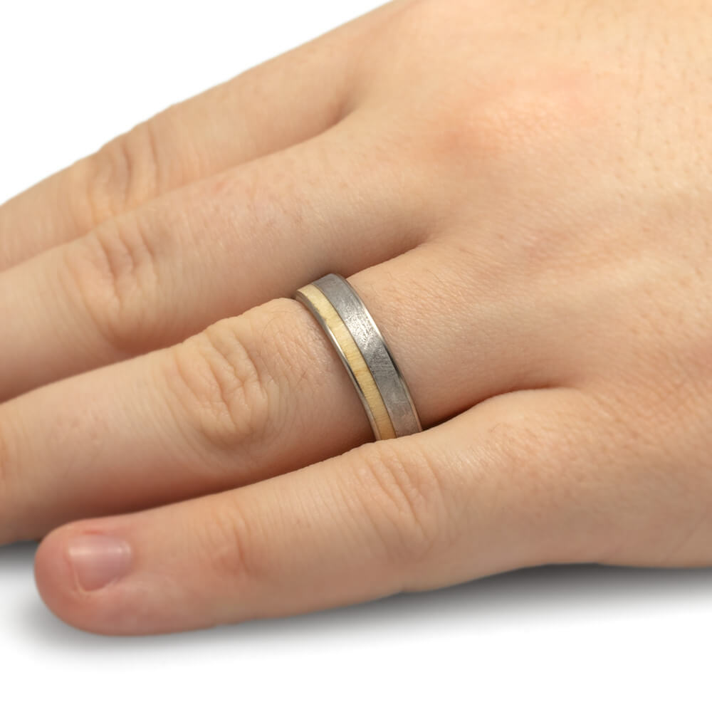 Aspen Wood Ring With Meteorite, Titanium Men's Wedding Band - Jewelry by Johan