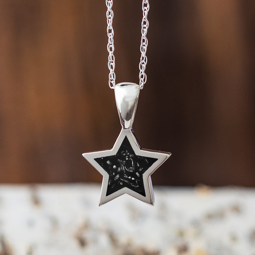 Stardust™ Star Shape Necklace in Sterling Silver