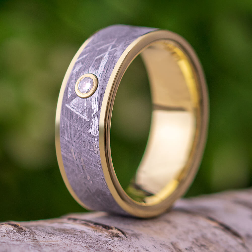 Meteorite Men's Wedding Band in Yellow Gold