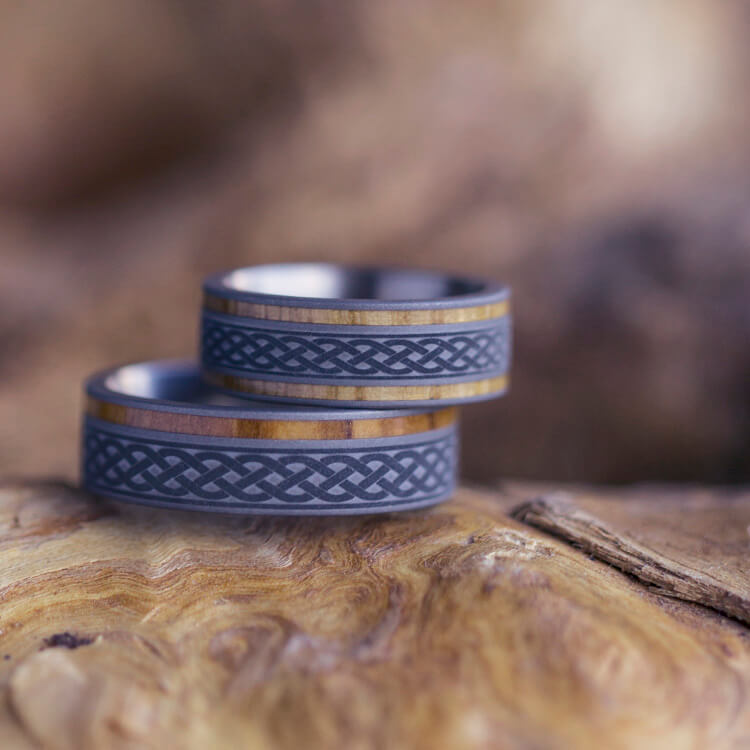 Celtic Knot Wedding Band Set