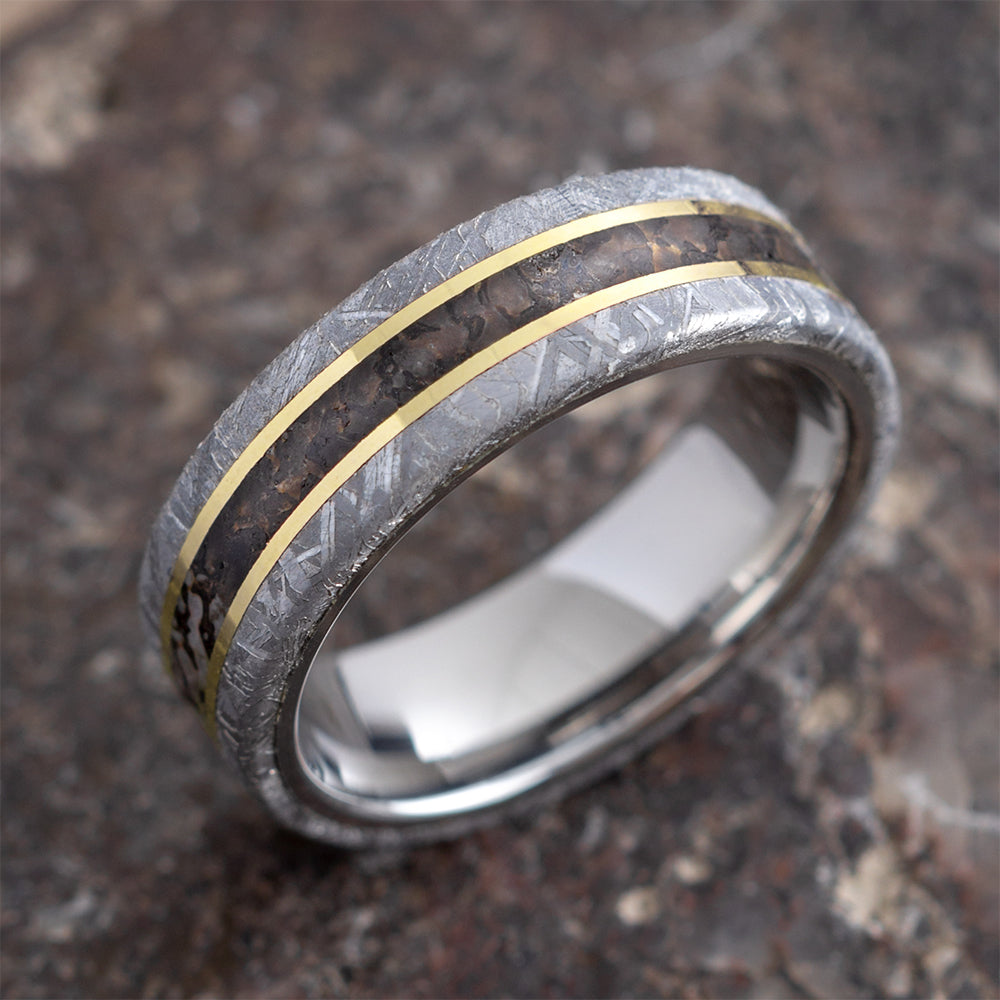 Dino Ring With Yellow Gold Pinstripes