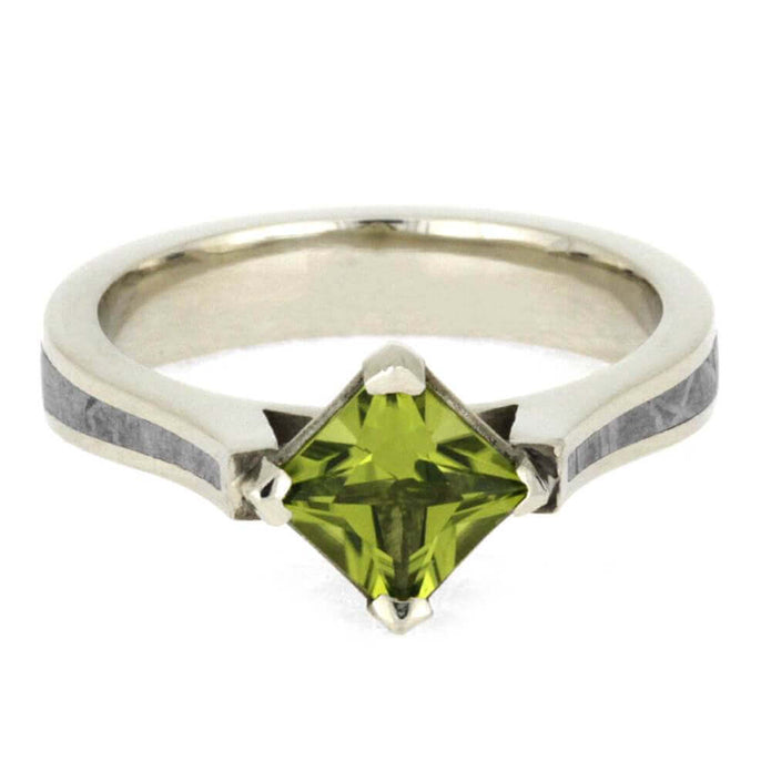 Meteorite Ring with Peridot
