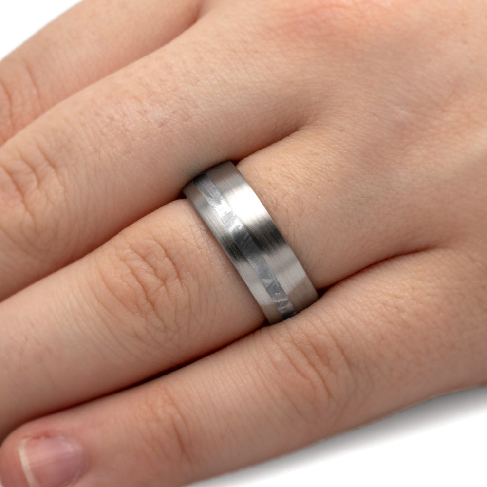 Matte-Finished Band With Polished Groove Wedding Ring Platinum