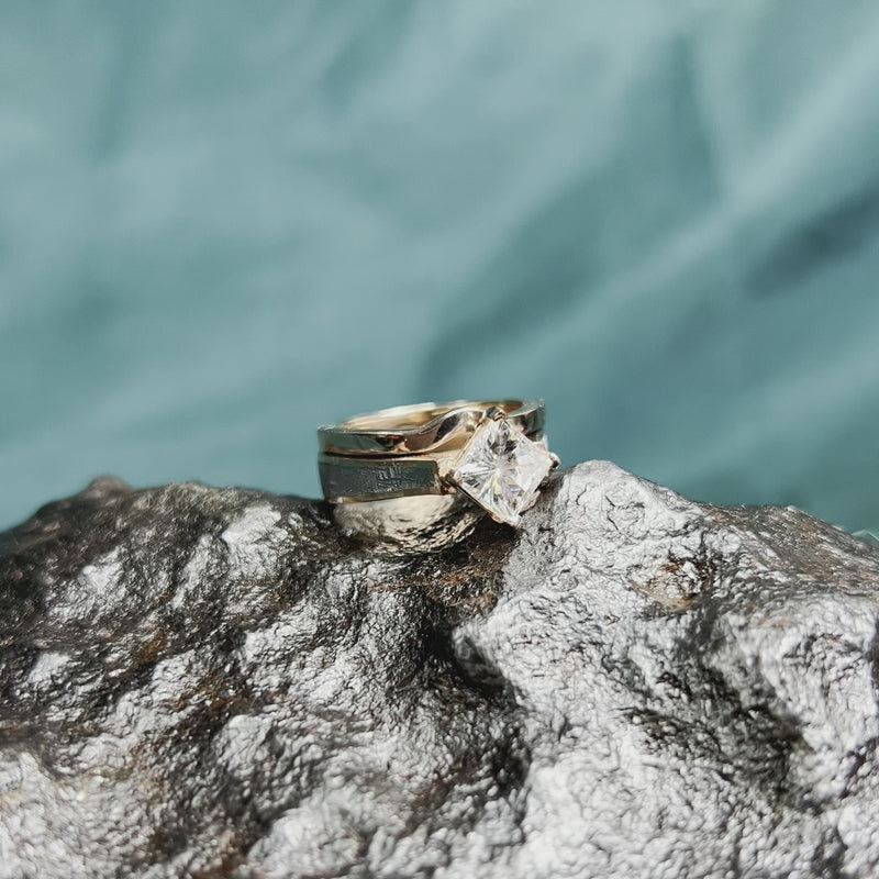 Custom, Curved Women's Wedding Band