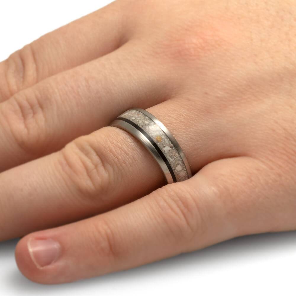 Memorial Ring with Wood