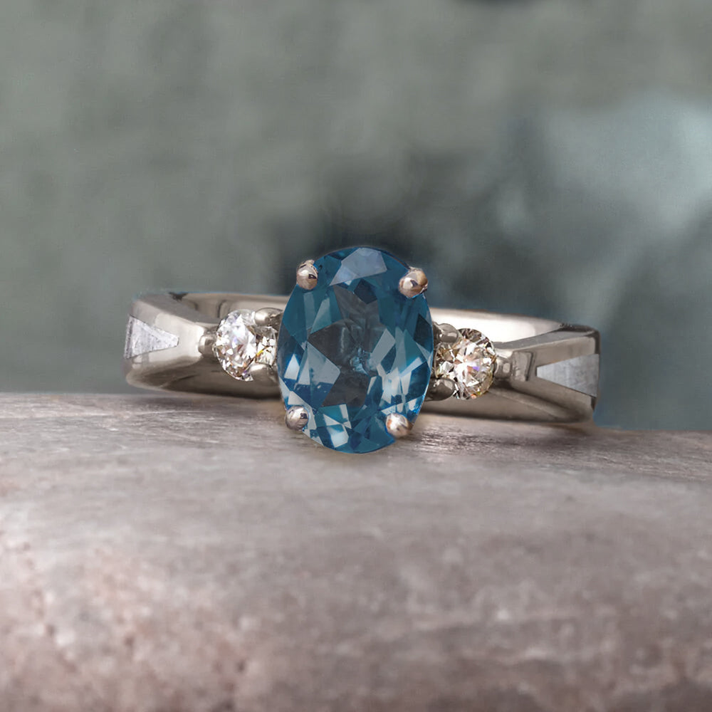 Victorian Era 18 Carat Gold Sapphire & Diamond London Bridge Ring –  Imperial Jewellery