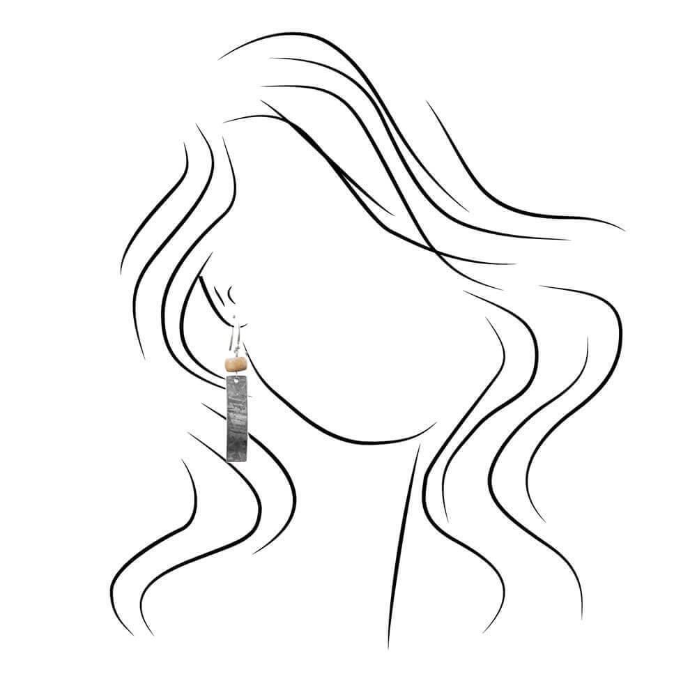 White Girl Got an Earrings