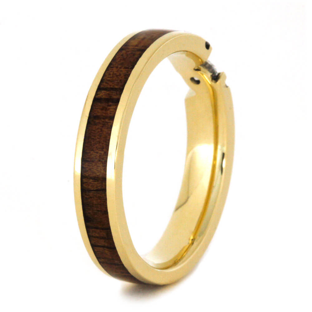 Swirling Gold Wedding Band with Wood