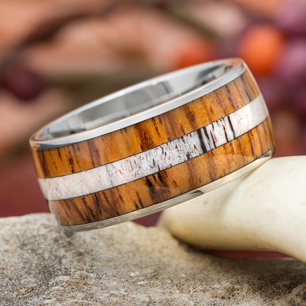 Hunter's Ring with Rosewood and Antler
