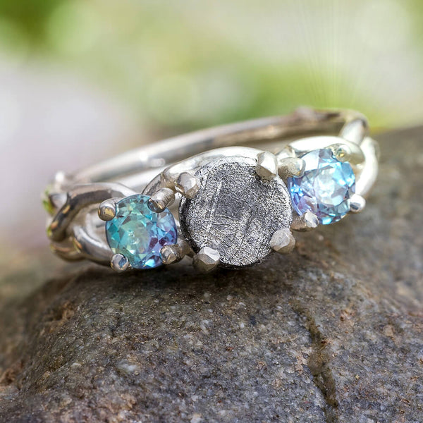 Three Stone Alexandrite & Meteorite Engagement Ring - Unknown