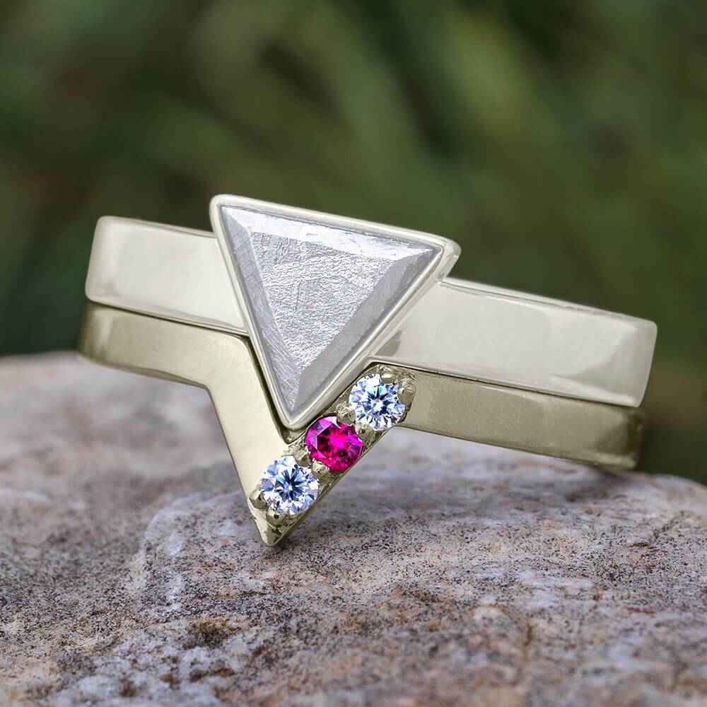 Chevron Shadow Band in White Gold