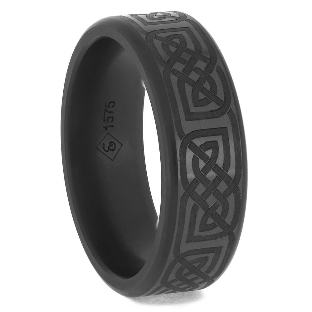 Elysium Ring with Celtic Knot Engraving, Black Ring