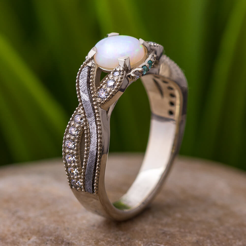 Opal and diamond gold ring Clearance