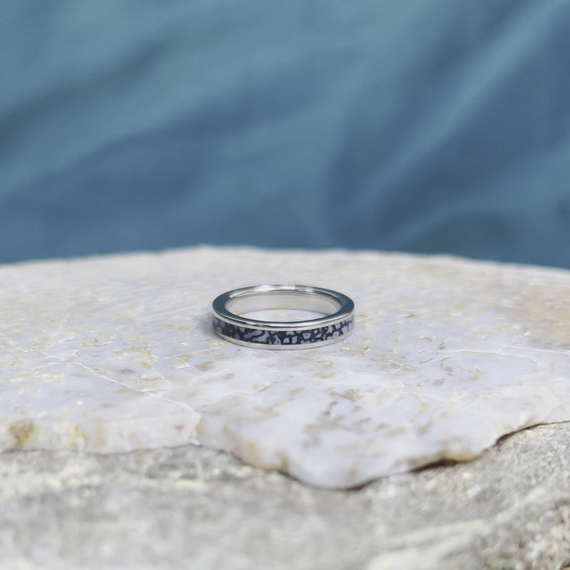 Dinosaur Fossil Women's Wedding Band