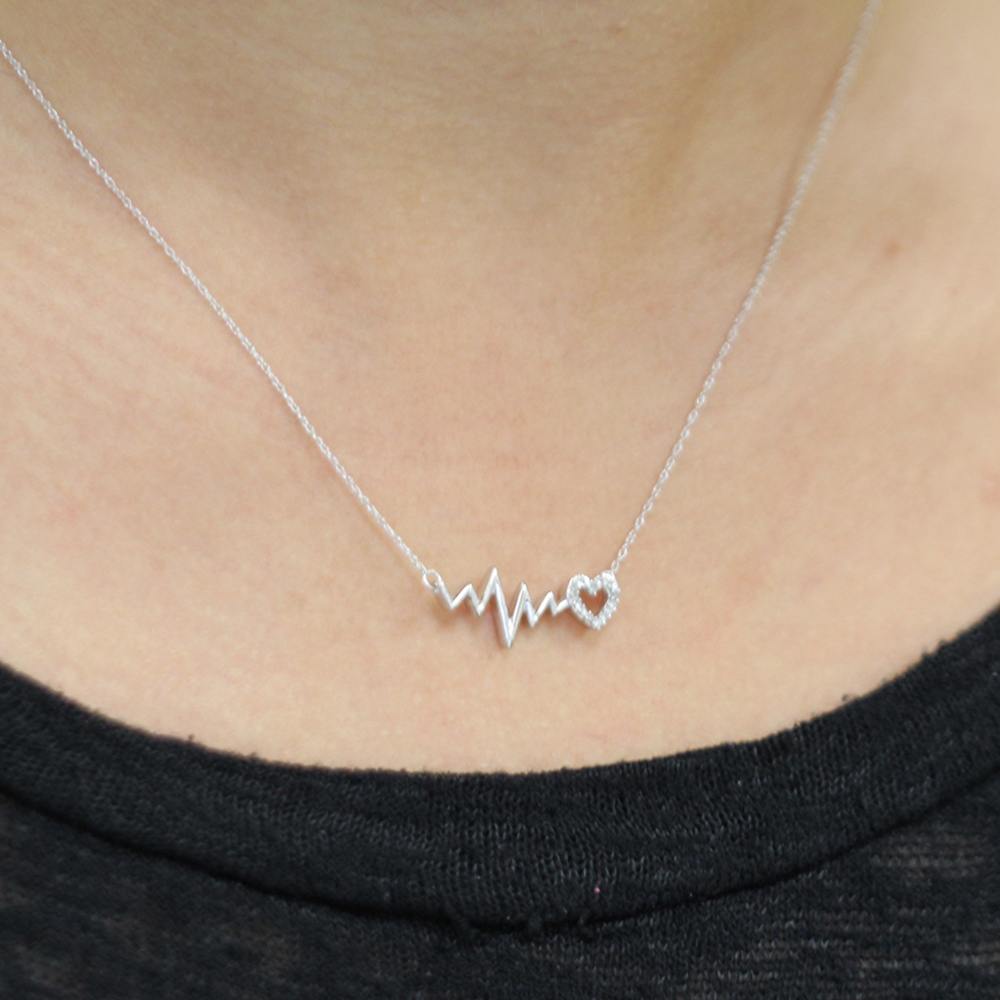 Swirly Diamond Heart Necklace | Jewelry by Johan