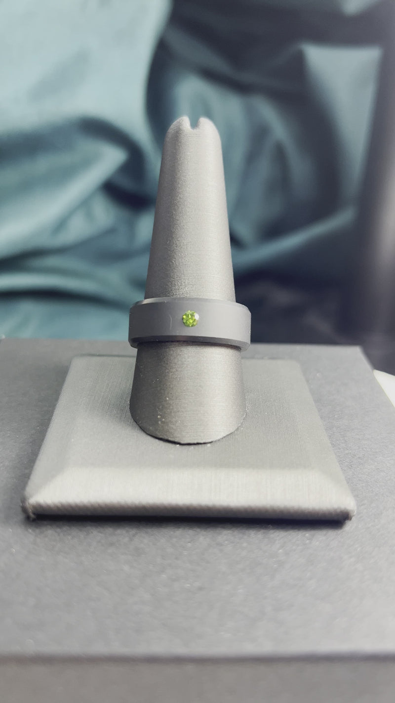 Elysium Crushed Diamond Ring With Round Cut Diamond