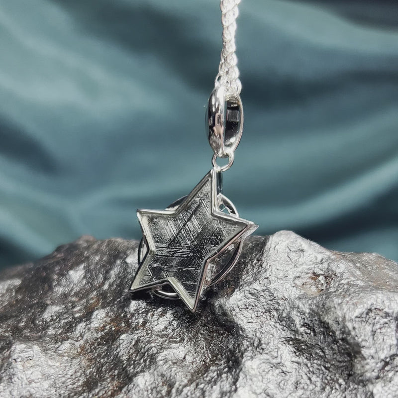 Muonionalusta Meteorite Star Necklace