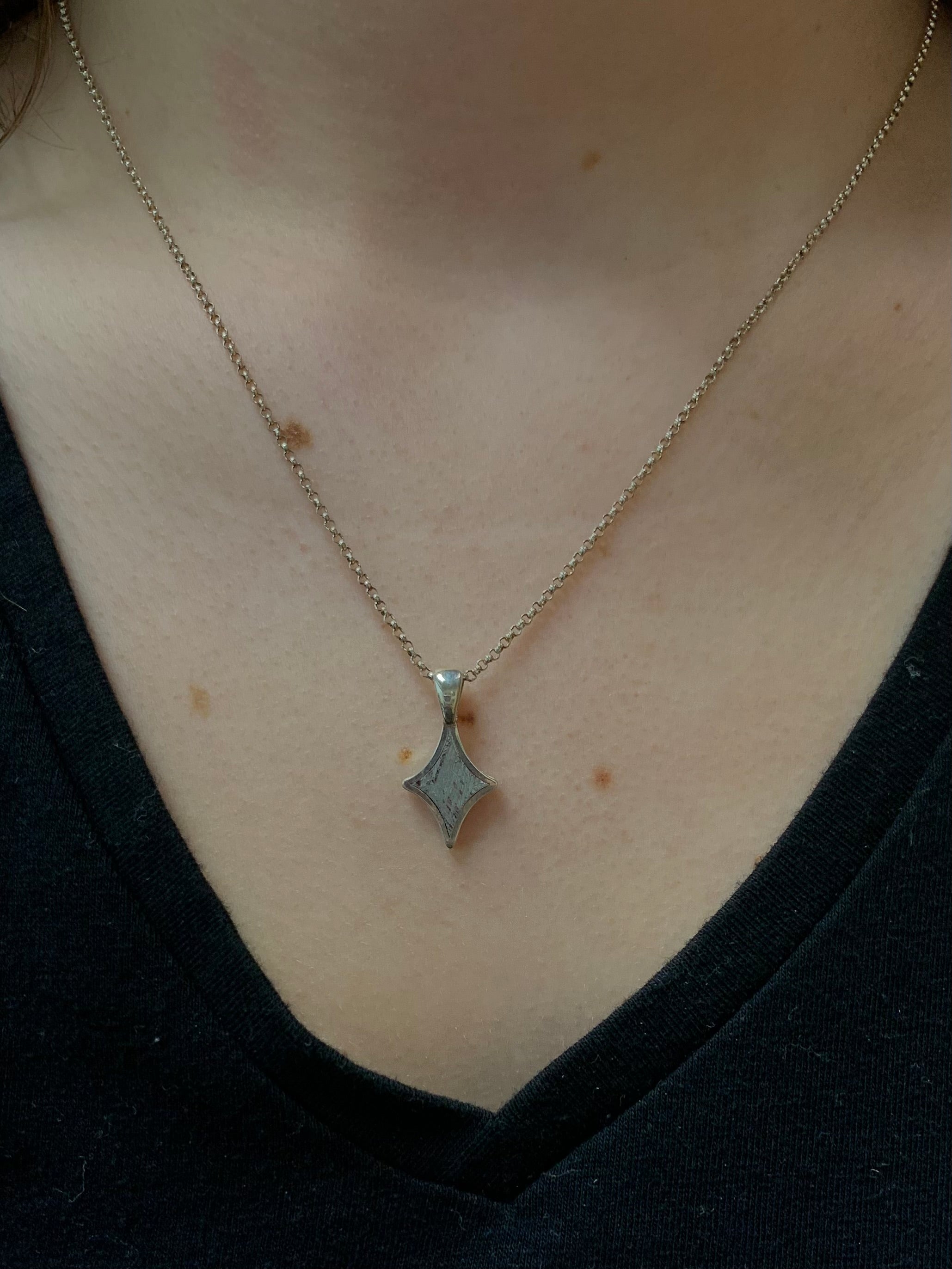Star Meteorite Pendant on 18